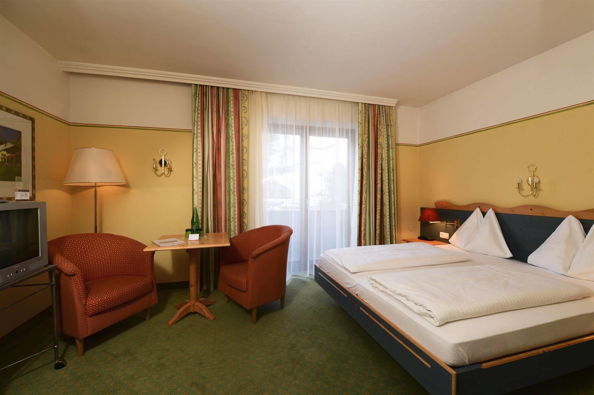 Sporthotel Heiligenblut Exterior photo